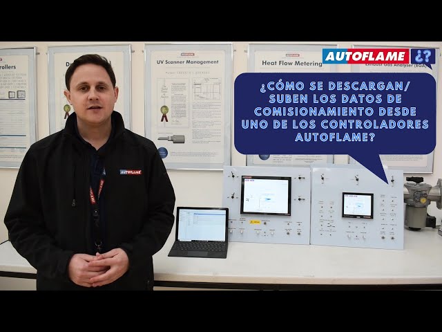 ¿Cómo se descargan/suben los datos de comisionamiento desde uno de los controladores Autoflame?